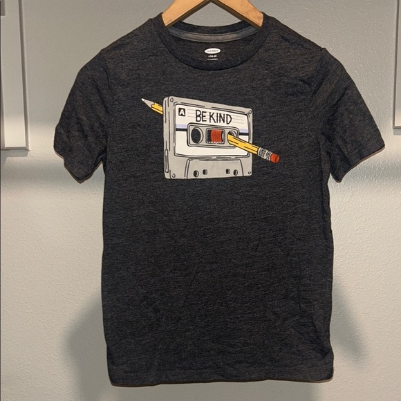 Old Navy Charcoal Gray 'Be Kind' Graphic Tee - Picture 1 of 4